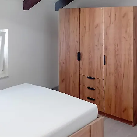 Amazing In With Kitchen