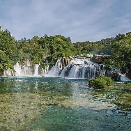 Pet Friendly In With Wifi Apartment Sibenik